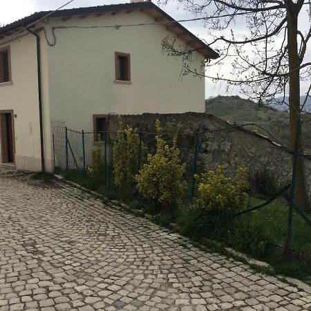Montagna & Relax Villa Castel Di Sangro Ngoại thất bức ảnh